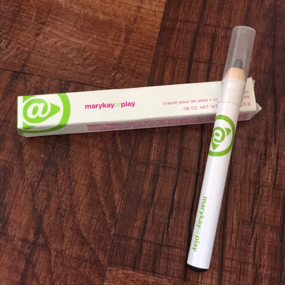Eye Crayon 🖍